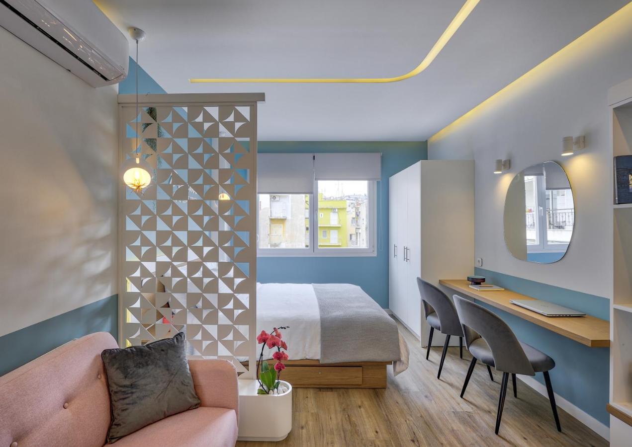 Τhe Half Root Suite In The Heart Of City Center Thessaloniki Exterior photo
